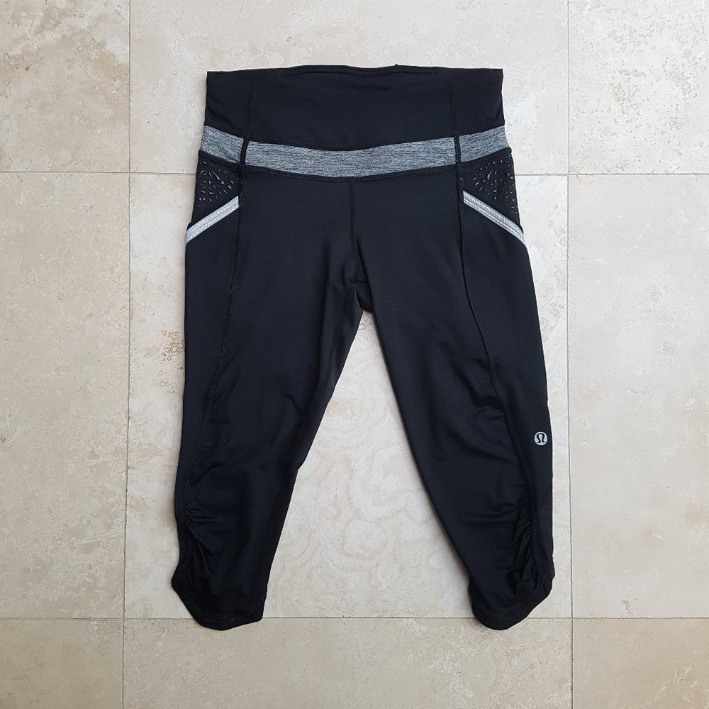 NWOT Lululemon Crop Leggings (Black/Grey)
